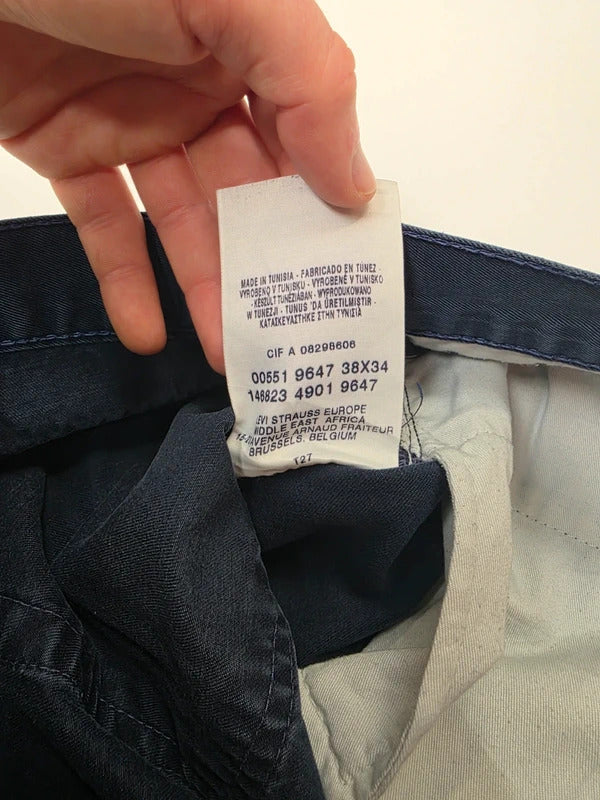 Levi's 551 Relaxed Fit Dark Blue Jeans W35 L31 Vintage Style